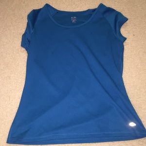 workout shirt